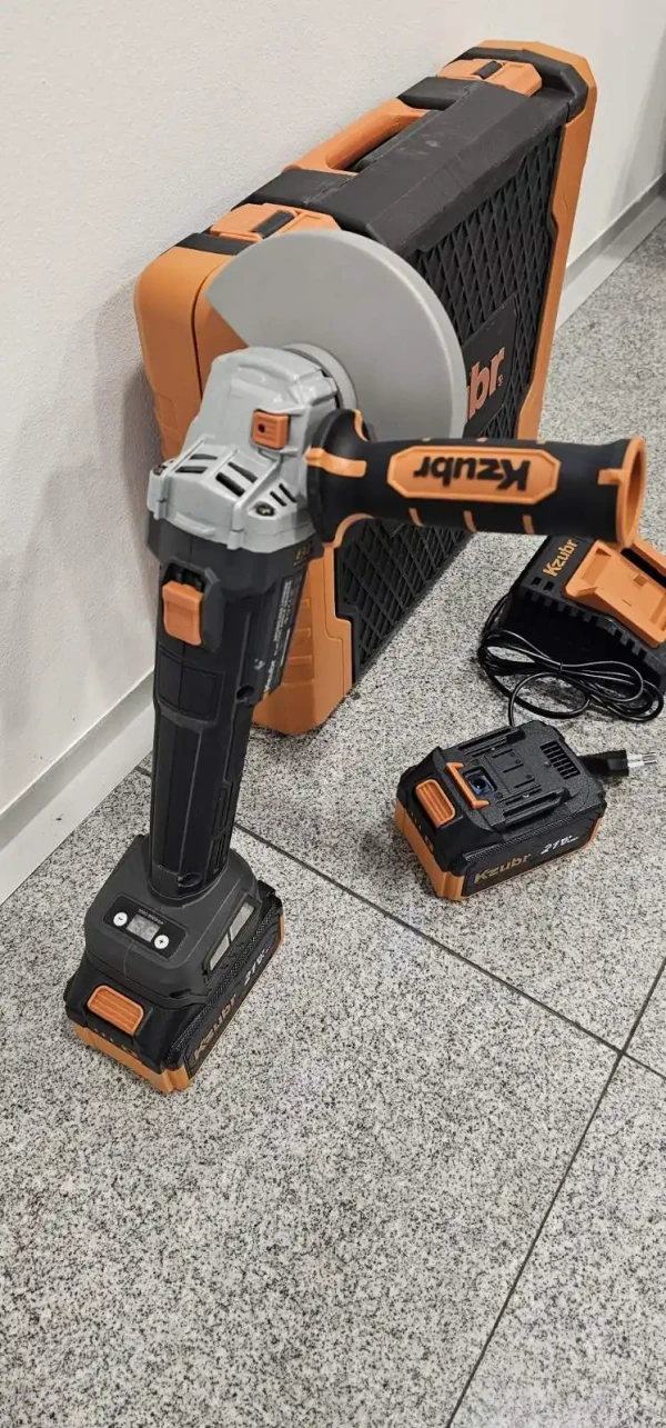 Kzubr akumulatorska brusilica KBLEAG21V-115125 (KCAG21V-125)