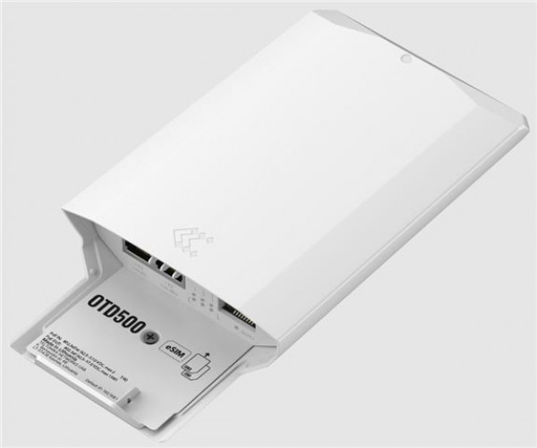 TELTONIKA Router OTD500 5G Outdoor